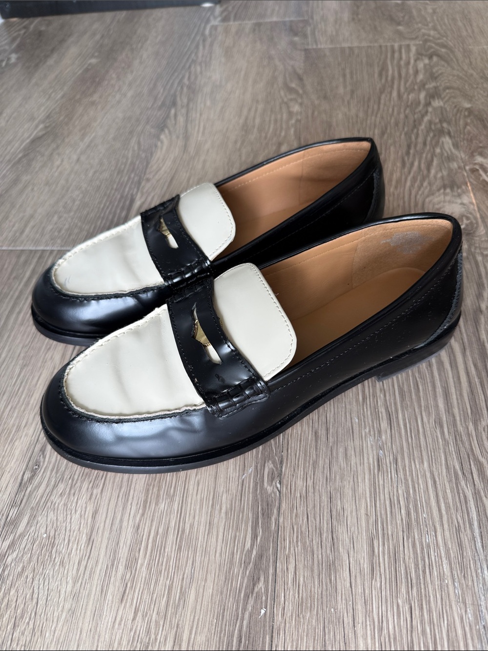 Madewell Black and Cream Leather Penny Loafers